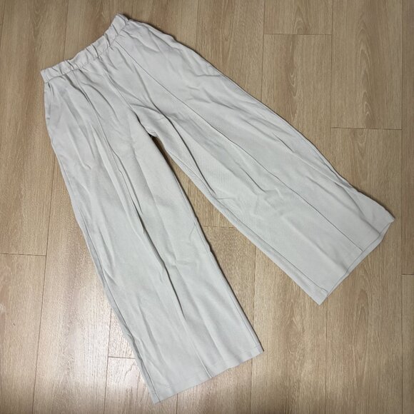 Zara Wide Leg Beige Cream Loose Pants Sweatpants Sweats SIze Medium - Picture 3 of 3